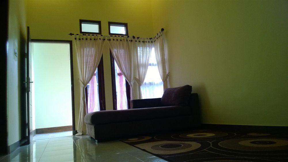 Shu Villa Lombok Kuta  Exterior foto