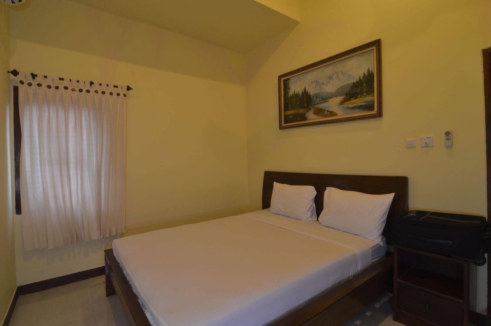 Shu Villa Lombok Kuta  Exterior foto
