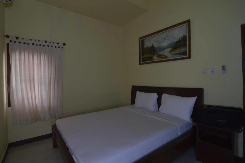 Shu Villa Lombok Kuta  Exterior foto